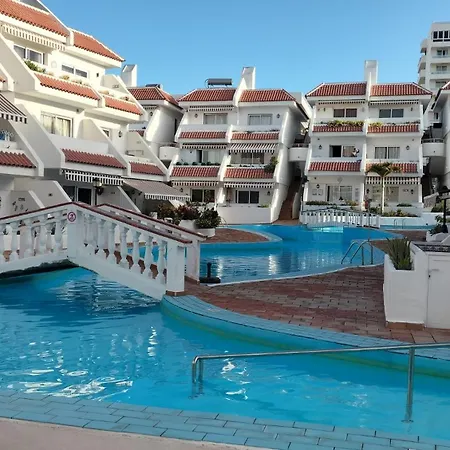 Oasis Floritas Apartment