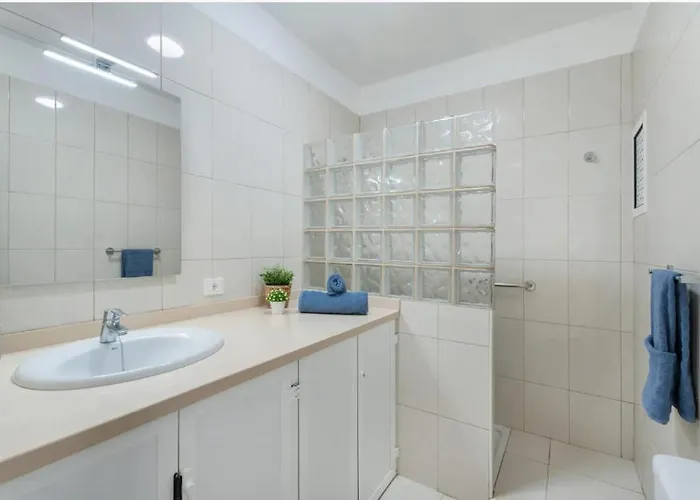 Oasis Floritas Appartement *